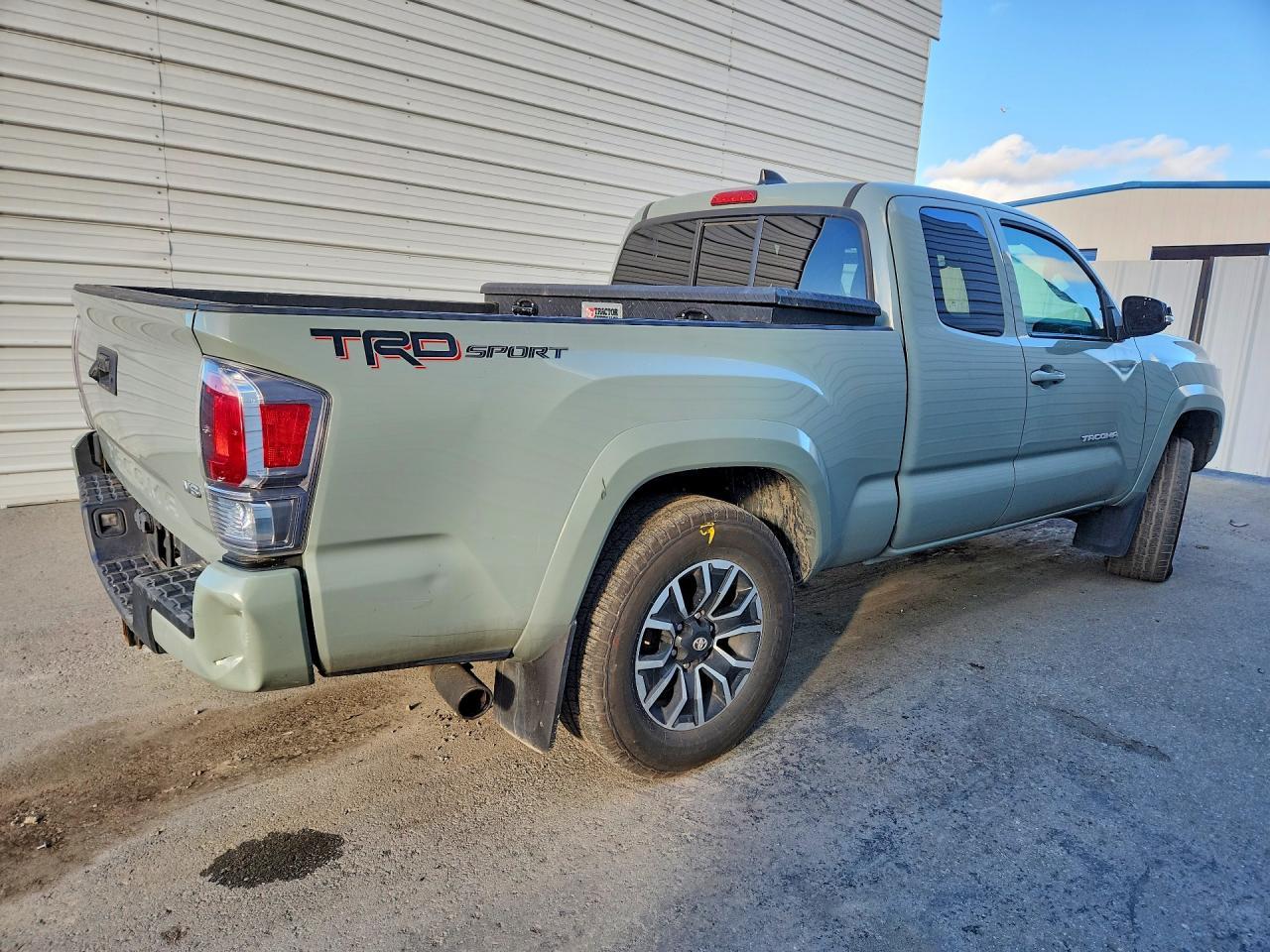 2022 Toyota Tacoma TRD Sport