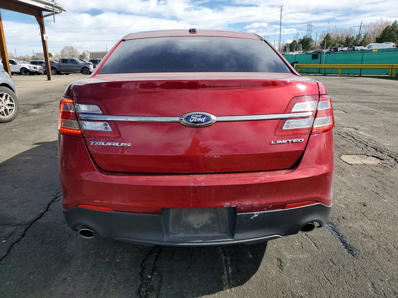 2015 Ford Taurus Limited