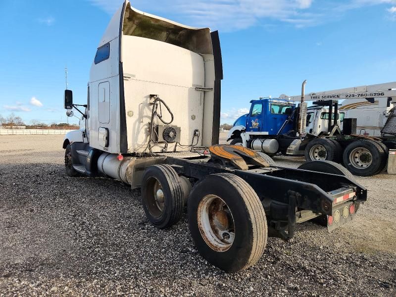 2011 Kenworth Construction T660