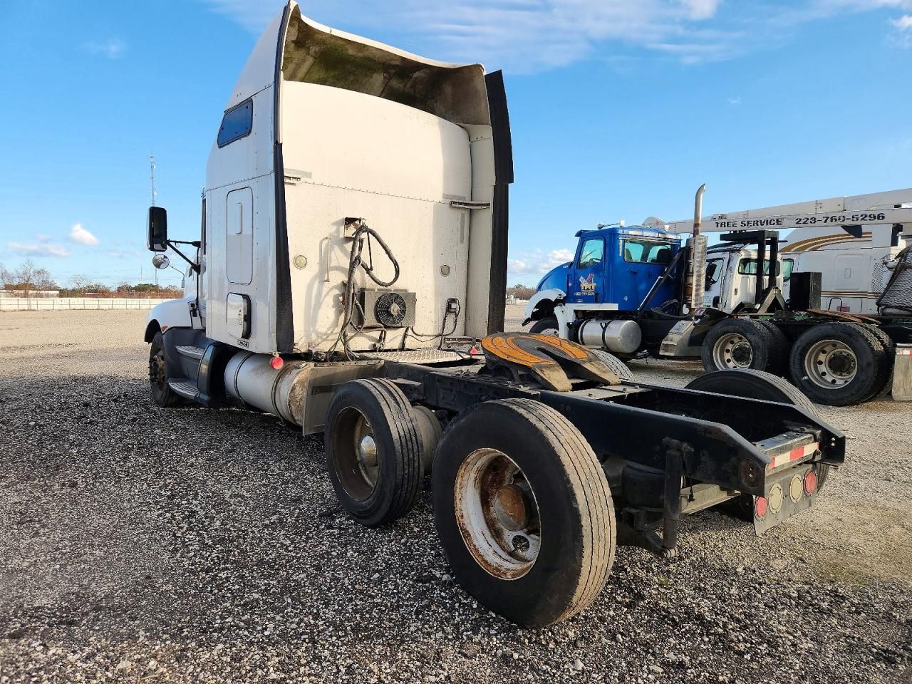 2011 Kenworth Construction T660
