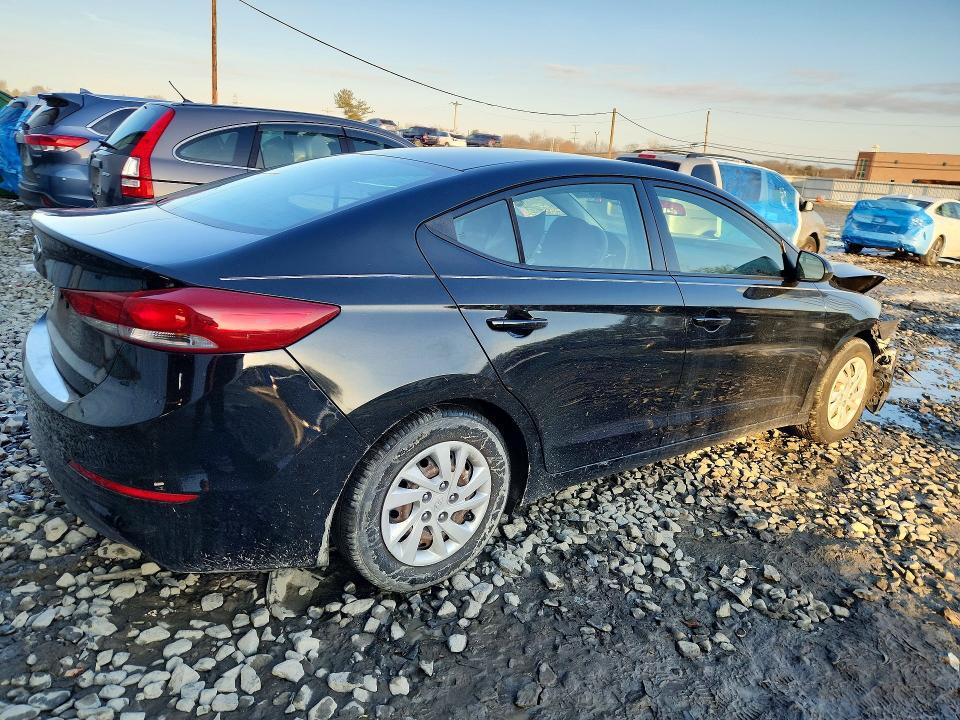 2018 Hyundai Elantra se