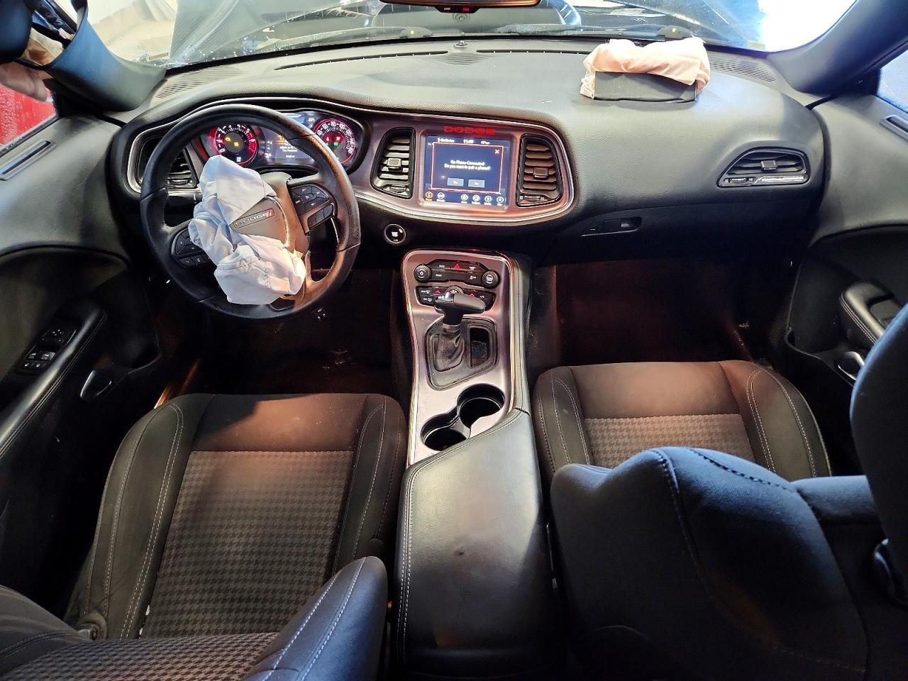 2018 Dodge Challenger sxt