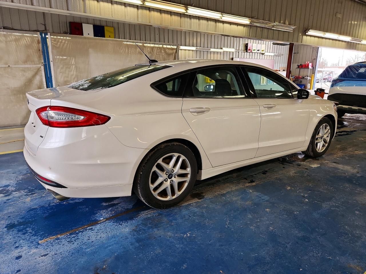 2014 Ford Fusion se