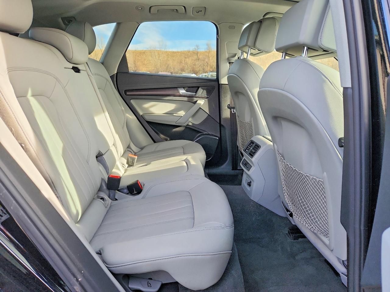 2022 Audi Q5 Premium 45