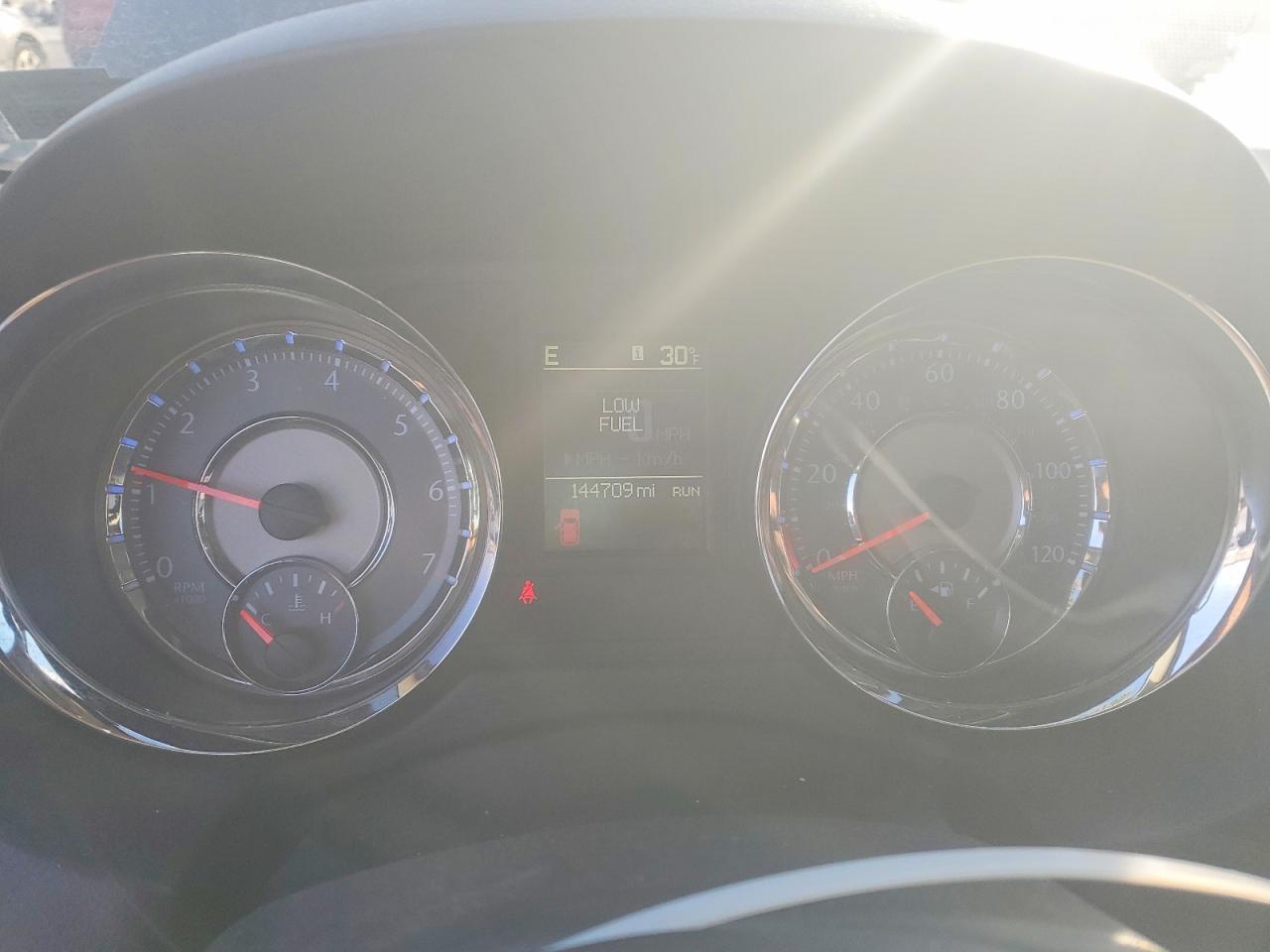 2015 Chrysler Town & Country Touring l
