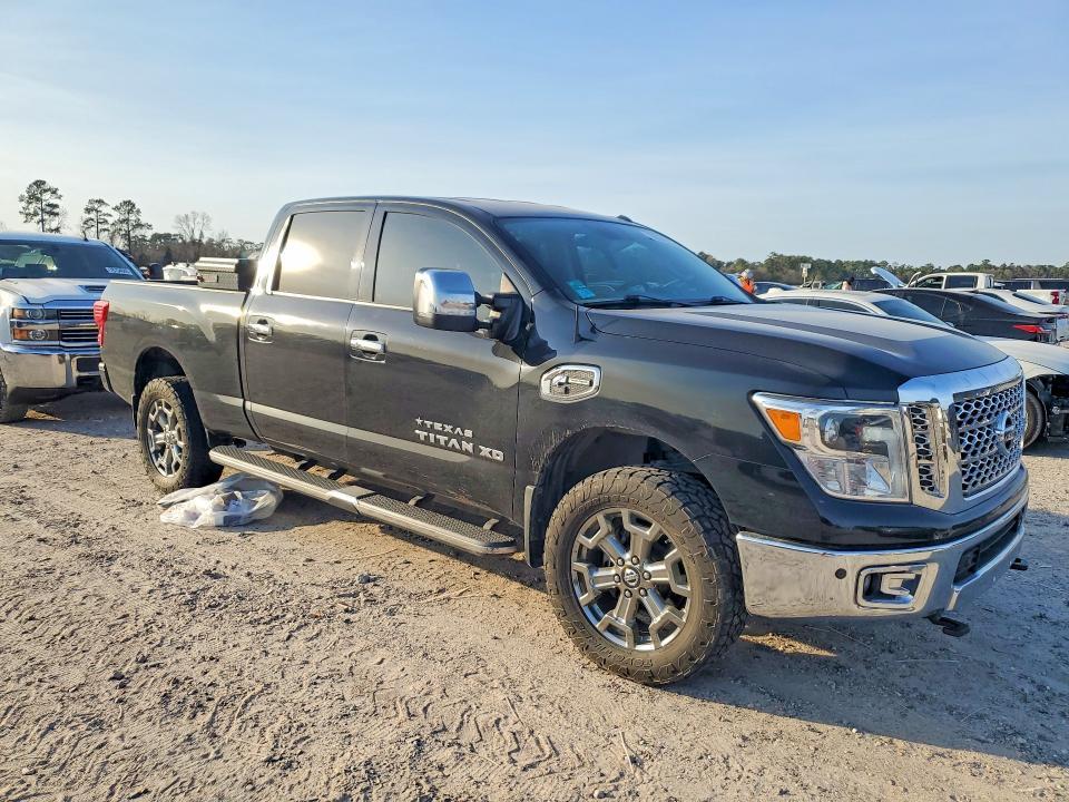 2019 Nissan Titan XD SL