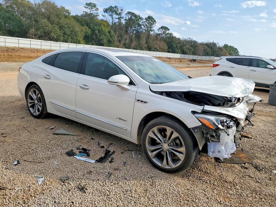 2018 Buick Lacrosse Avenir