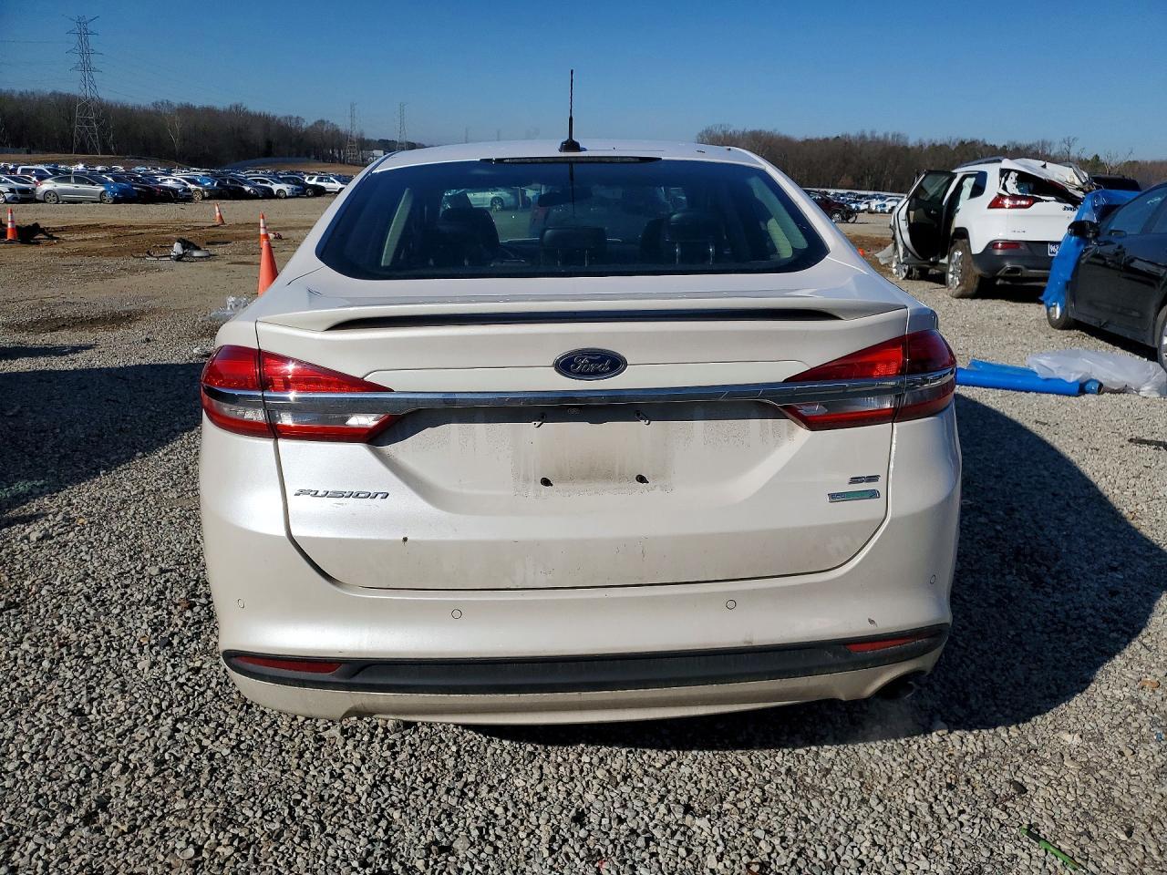 2017 Ford Fusion se