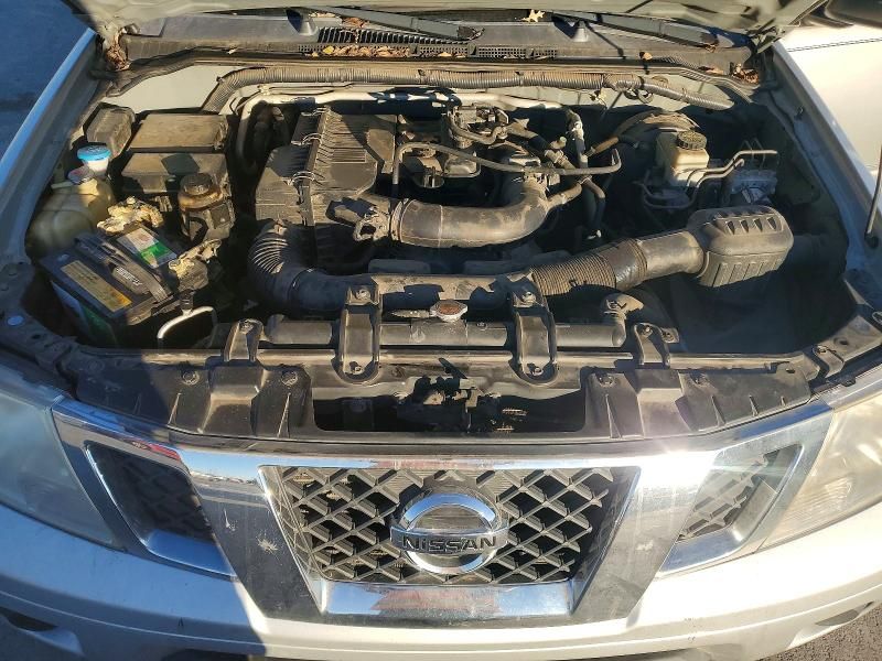 2013 Nissan Frontier s