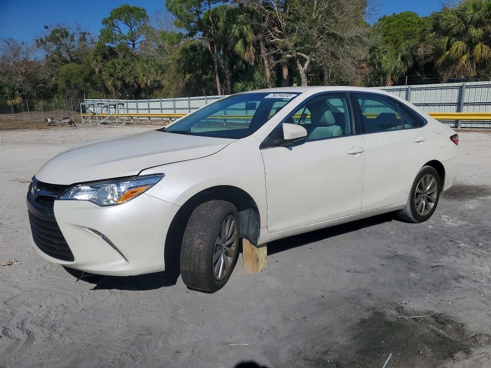2017 Toyota Camry xle