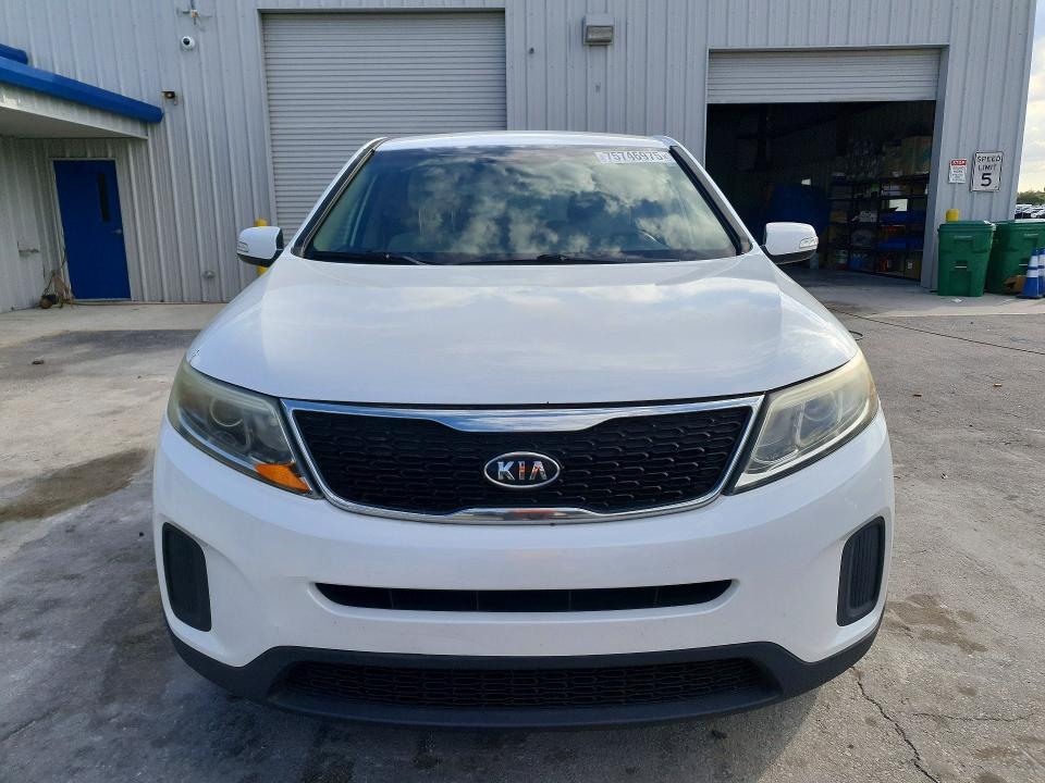 2015 KIA Sorento lx