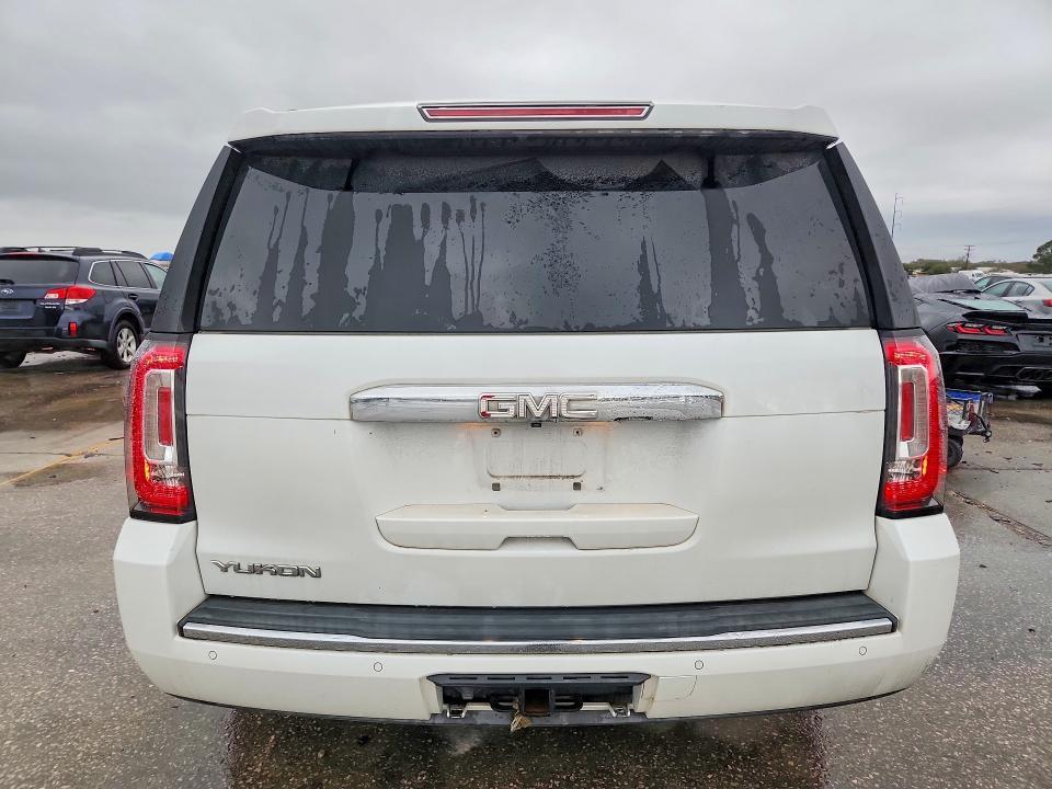 2016 GMC Yukon Denali