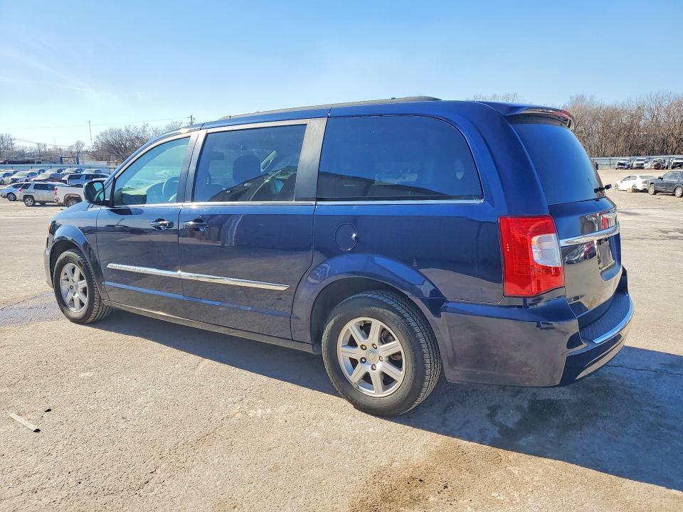 2012 Chrysler Town & Country Touring