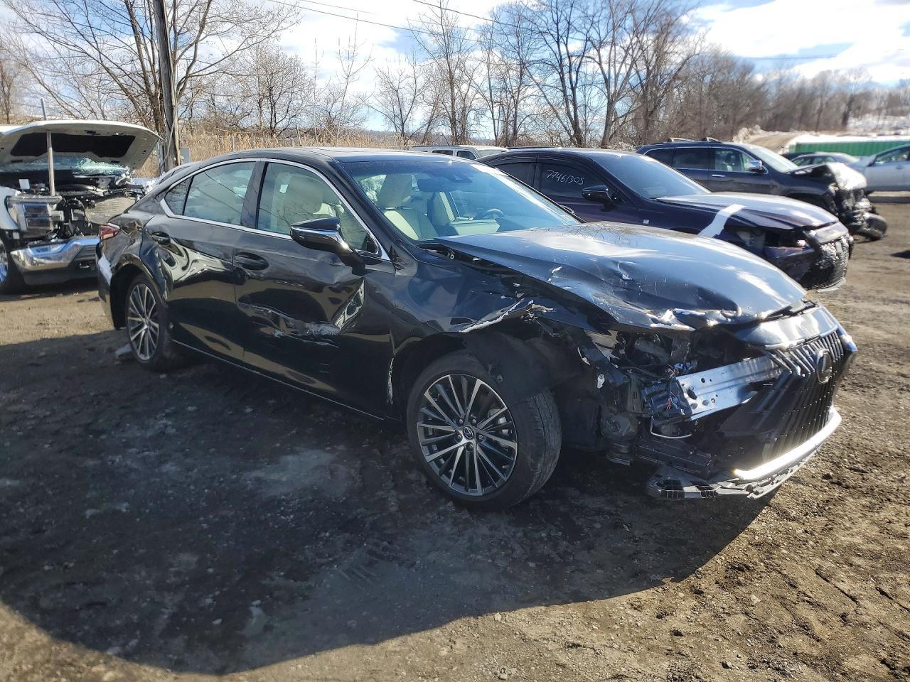 2024 Lexus ES
