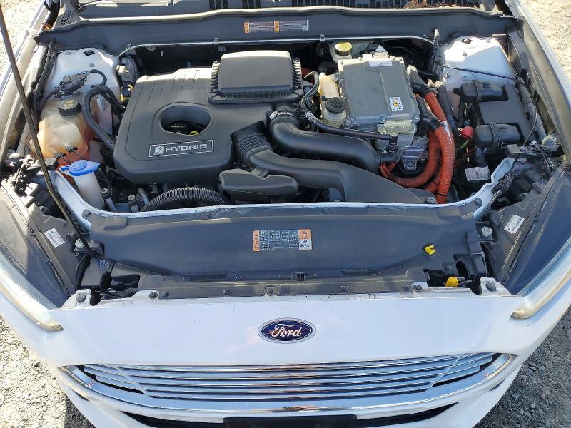 2014 Ford Fusion se Hybrid