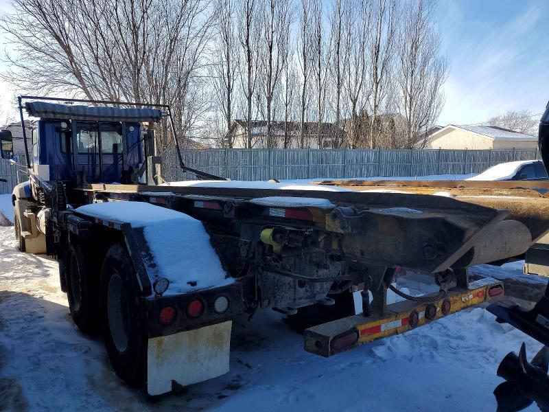 2012 Mack 800 GU800