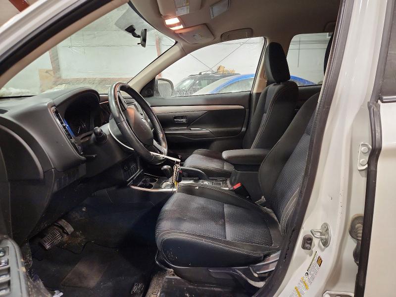 2017 Mitsubishi Outlander es