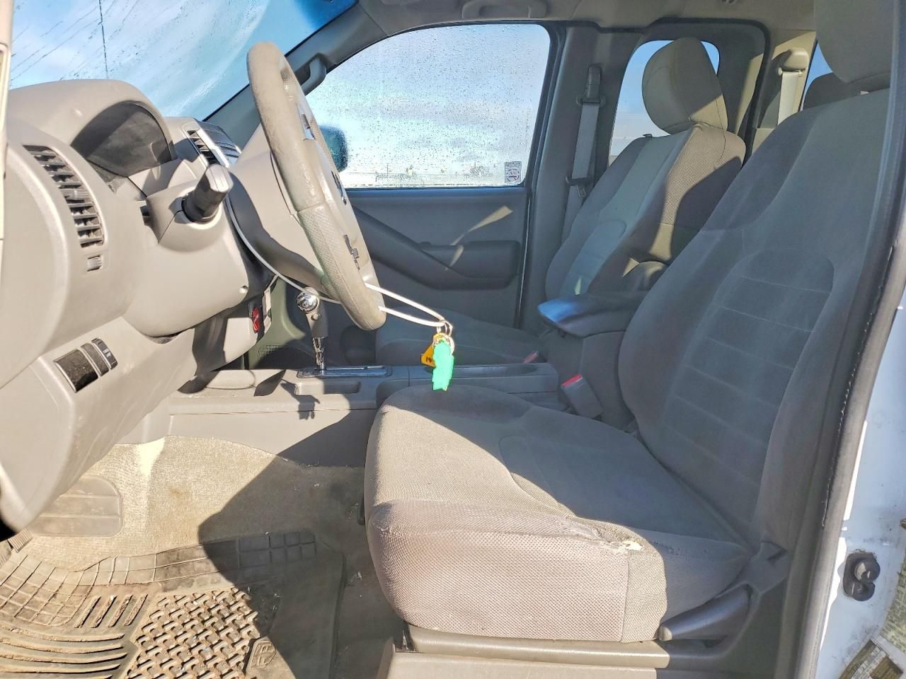 2014 Nissan Frontier S