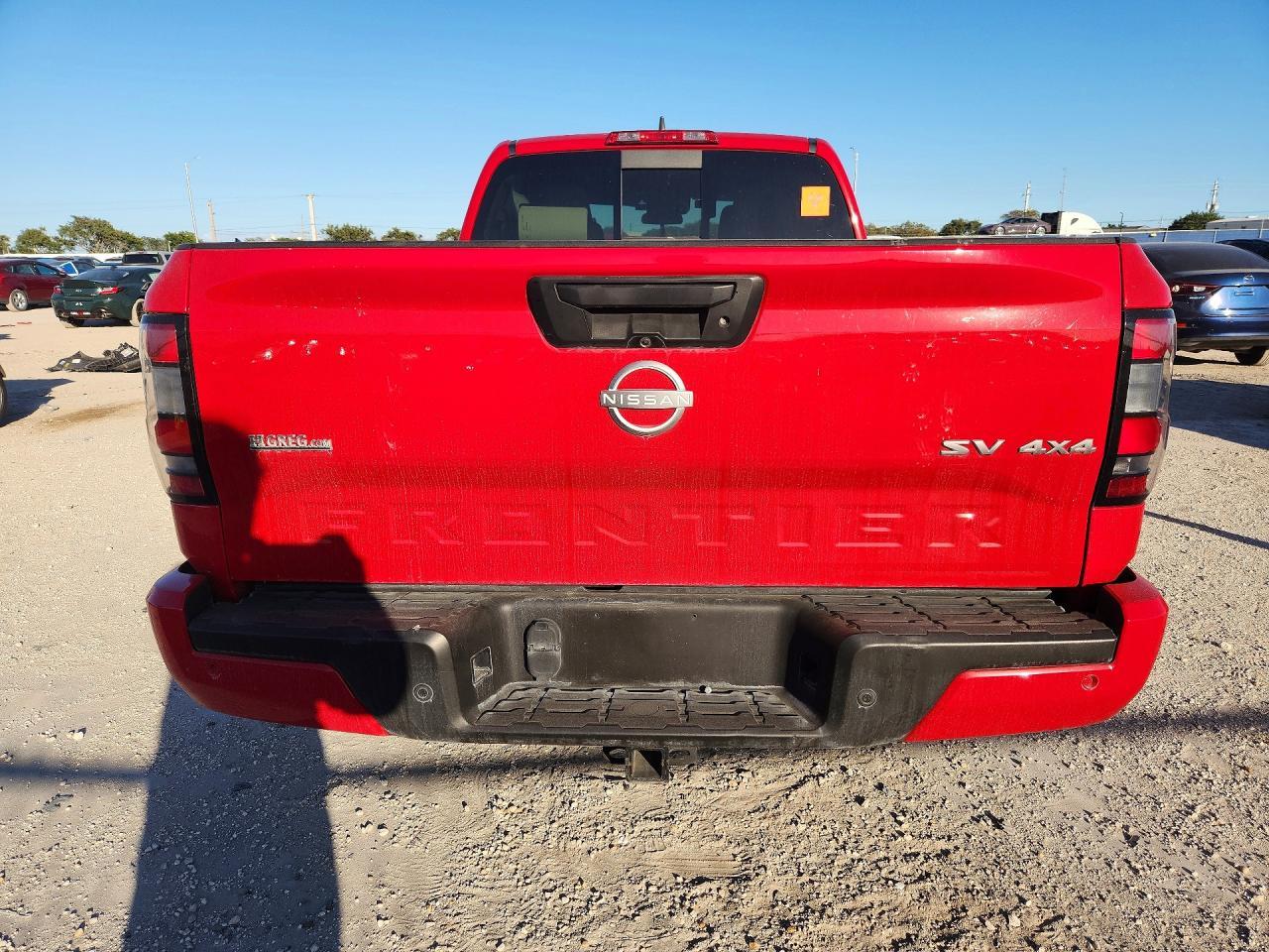 2023 Nissan Frontier sv