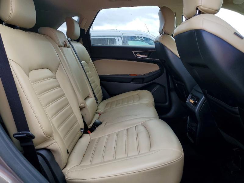 2019 Ford Edge sel