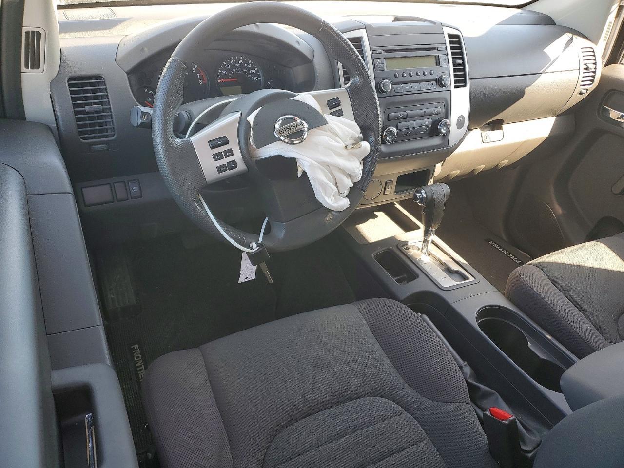 2016 Nissan Frontier S