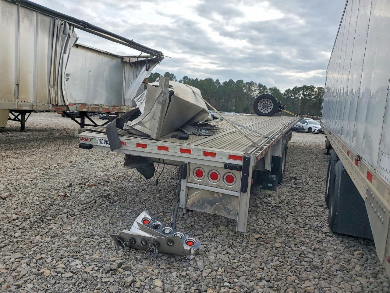 2020 Reitnouer Nouer Flatbed Trailer