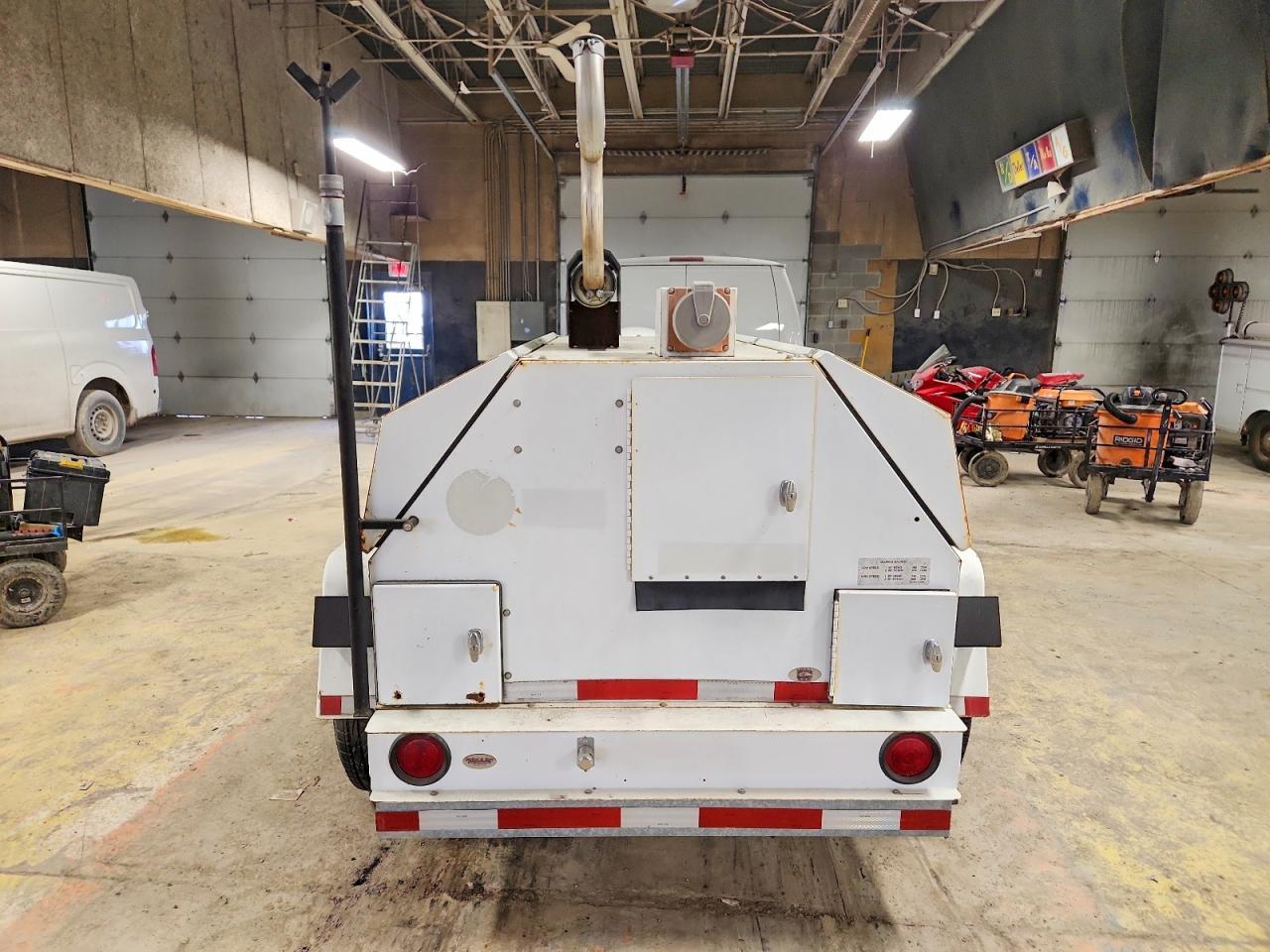 1996 Fenex 1996 Team Fenex F101K Manhole Support Trailer