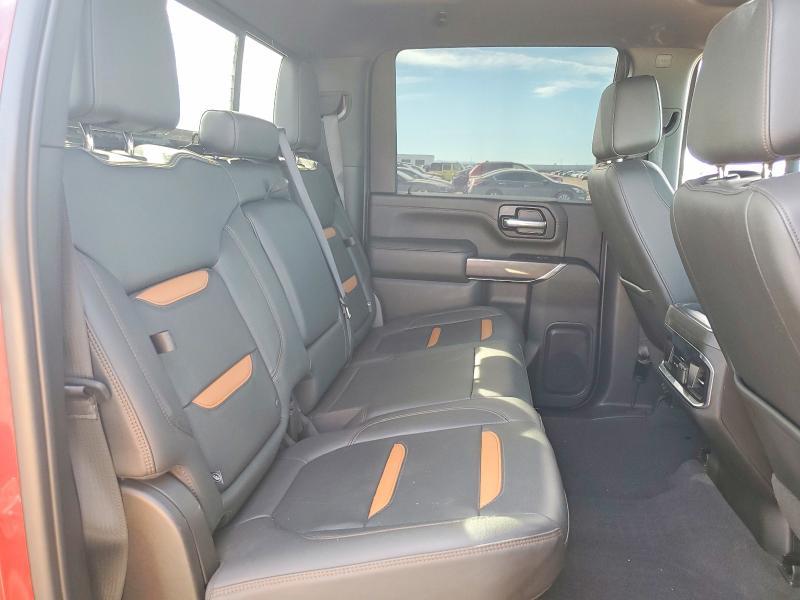 2022 GMC Sierra K2500 AT4