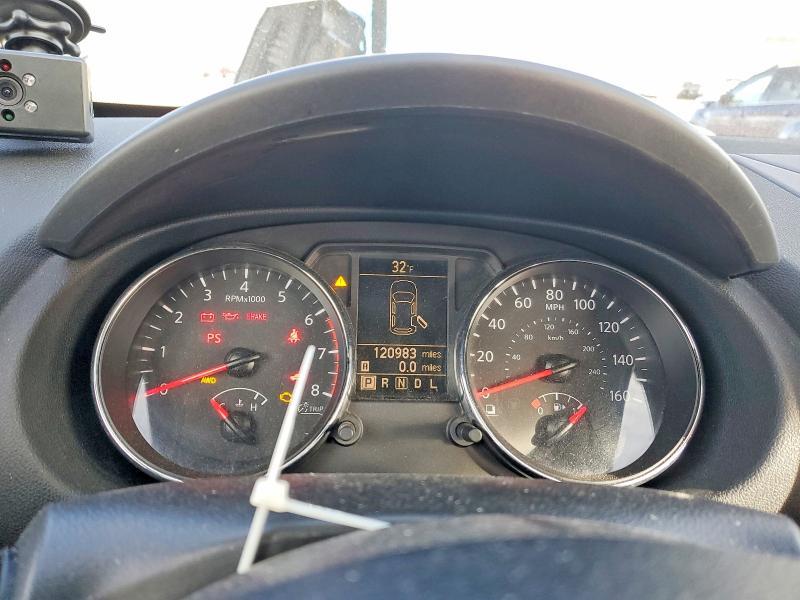 2013 Niss Rogue S AWD