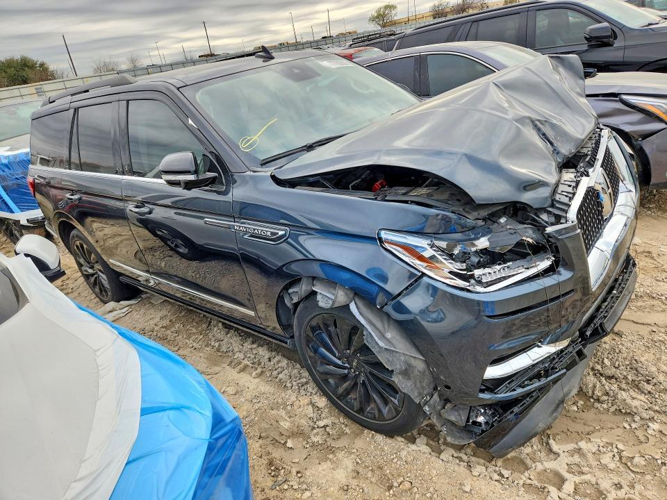 2021 Lincoln Navigator Black Label