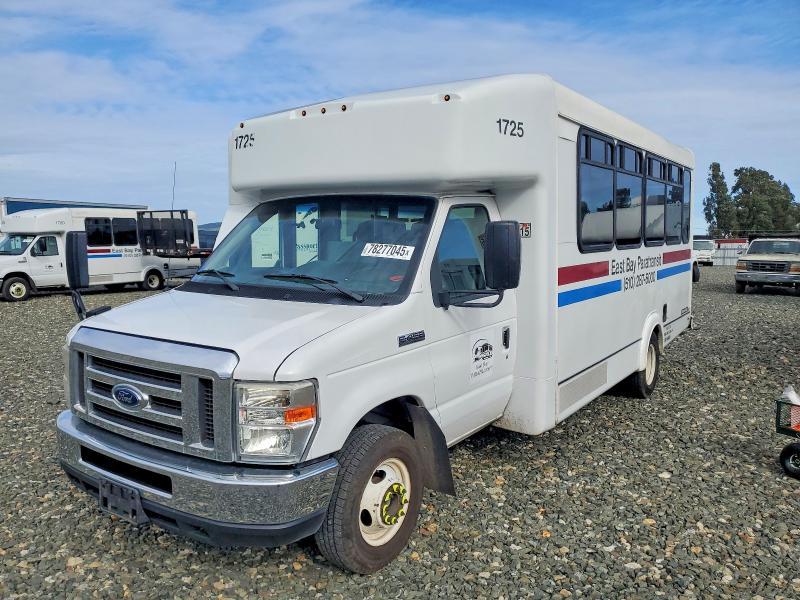 2017 Ford Econoline-coach bus
