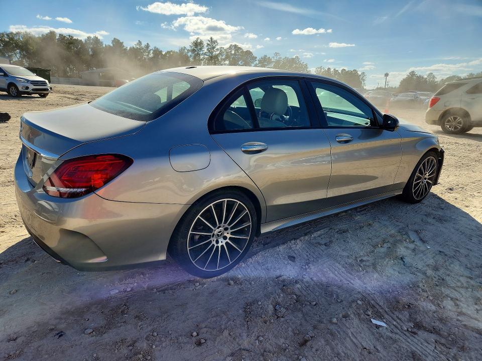 2019 Mercedes-Benz C300