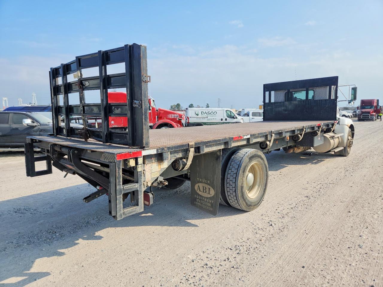 2020 Kenworth T270 Flatbed Truck