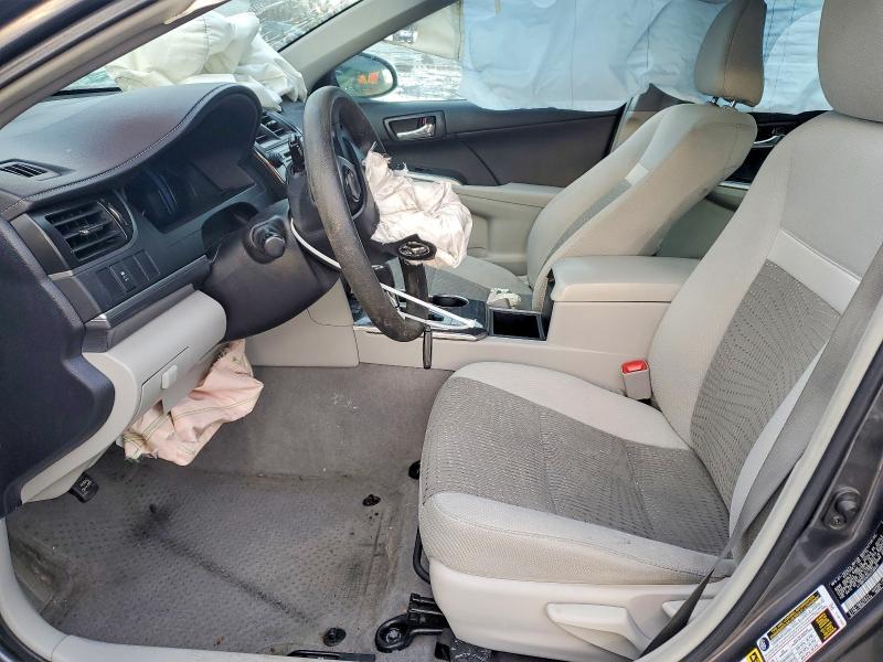 2014 Toyota Camry Hybrid le