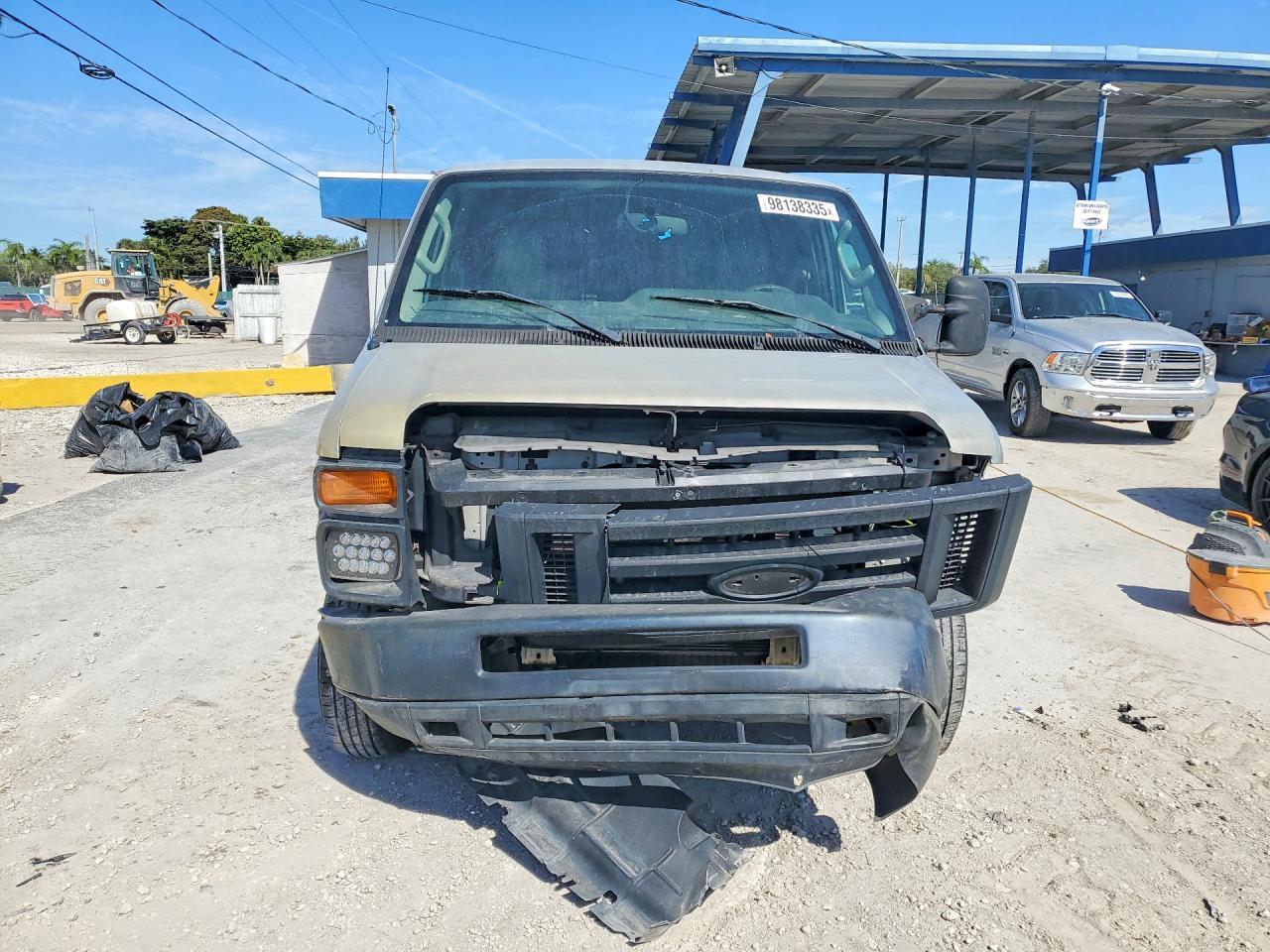 2012 Ford Econoline E150 van