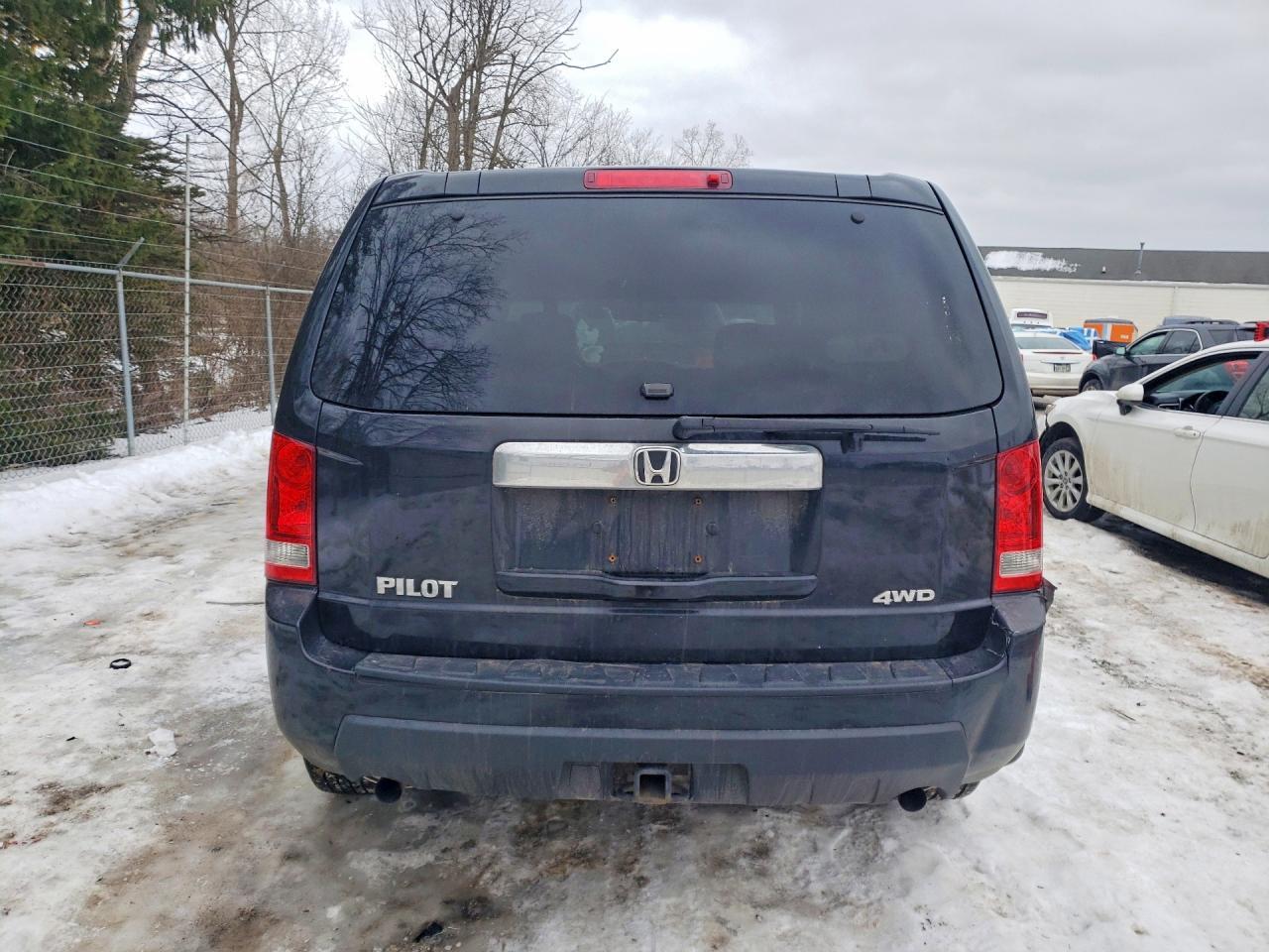 2011 Honda Pilot lx