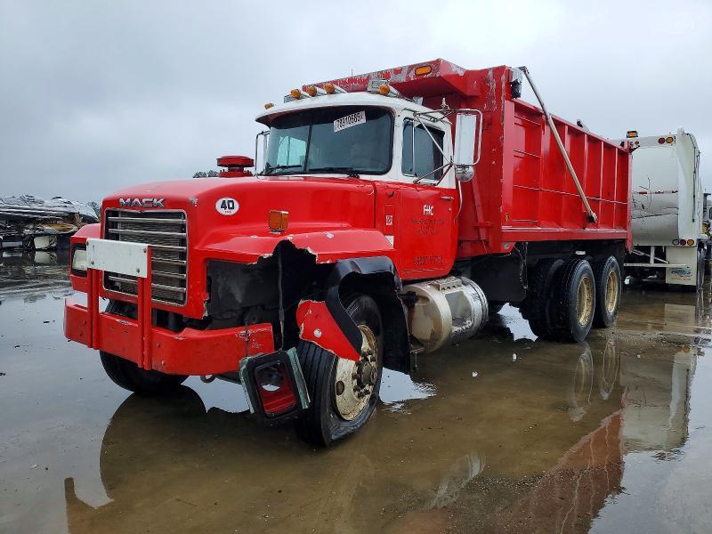 1997 Mack 600 RD600