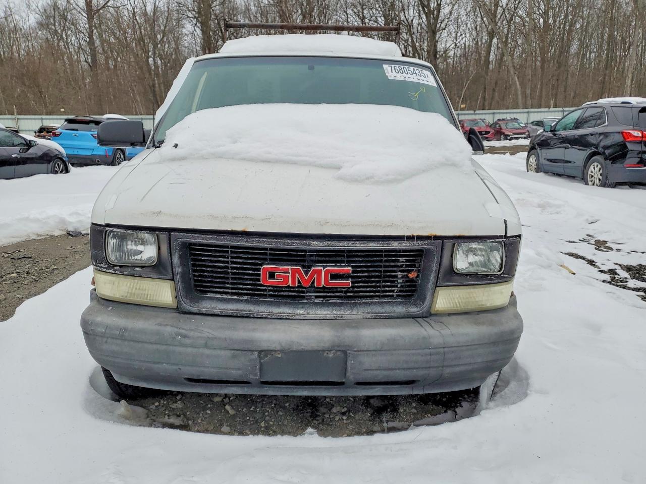 2005 GMC Safari XT