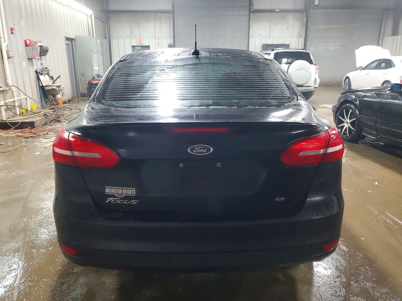 2017 Ford Focus se
