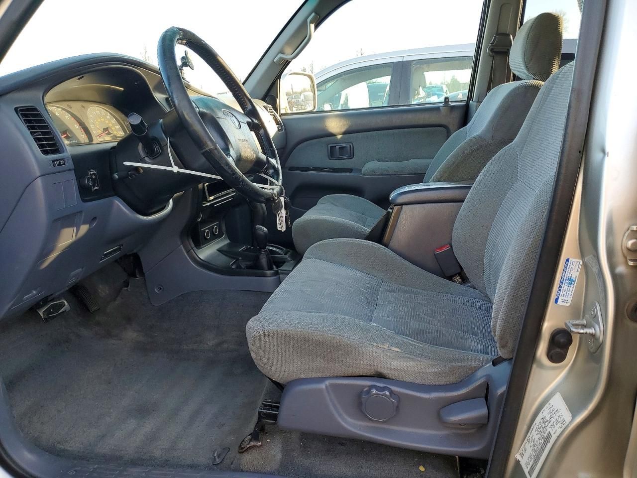 2000 Toyota 4runner SR5