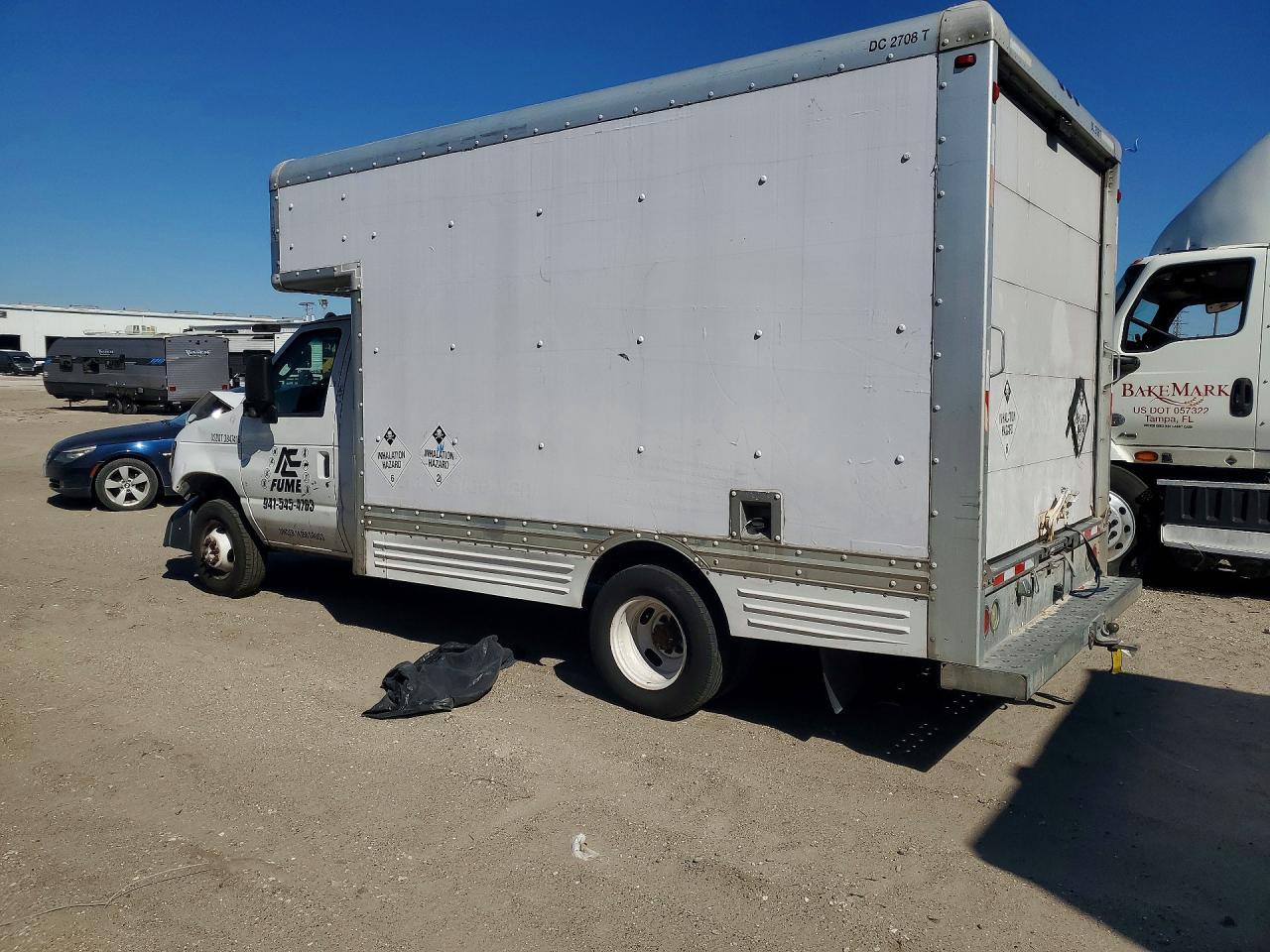2008 Ford E350 BOX Truck