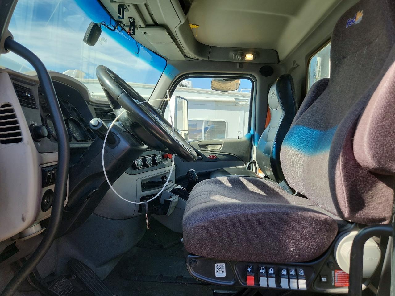 2018 Peterbilt 579 Semi Truck