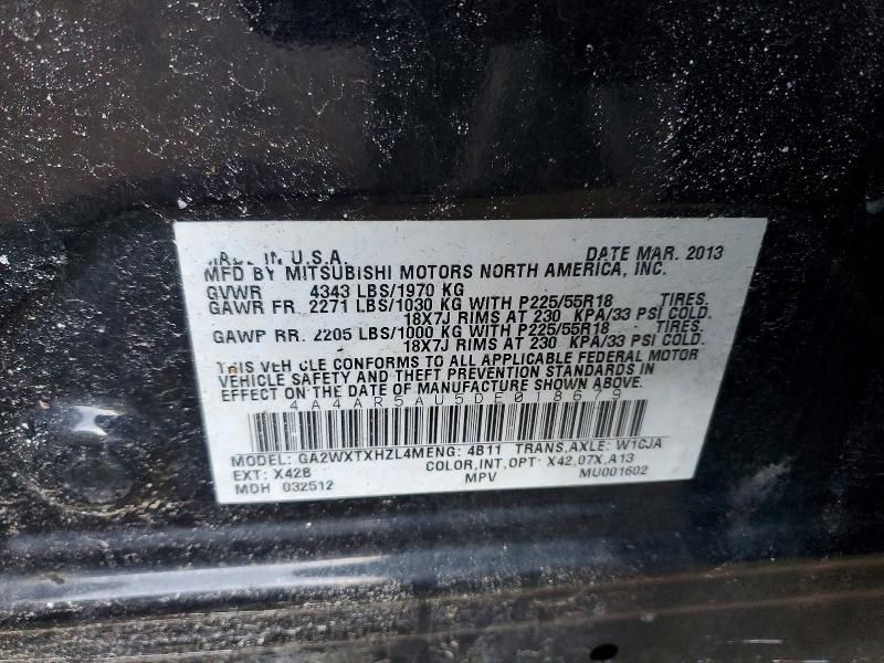 2013 Mitsubishi Outlander Sport le