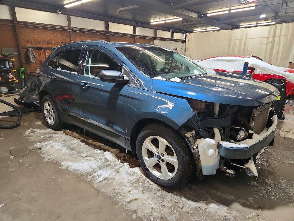 2016 Ford Edge se
