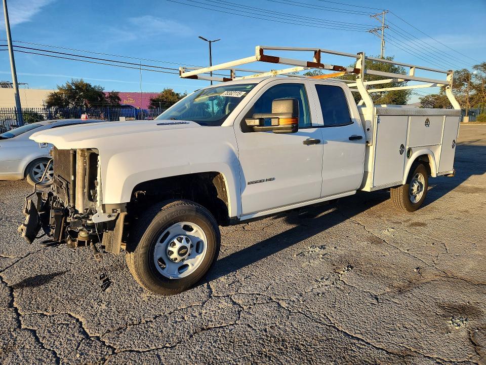 2016 Chevrolet Silverado Utility / Service Truck