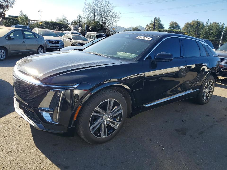 2023 Cadillac Lyriq Luxury