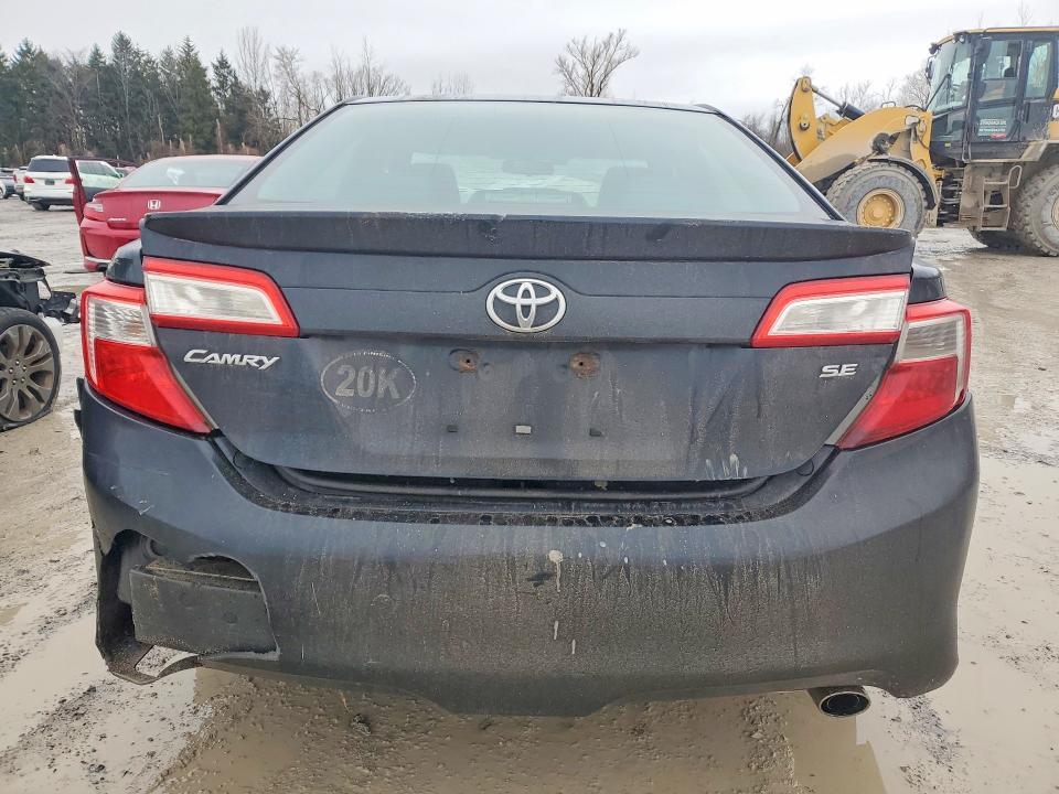 2012 Toyota Camry se