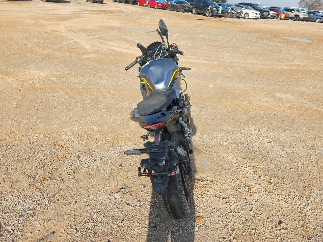 2023 Honda CBR500 RA