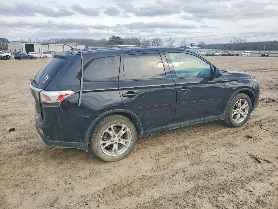 2015 Mitsubishi Outlander se