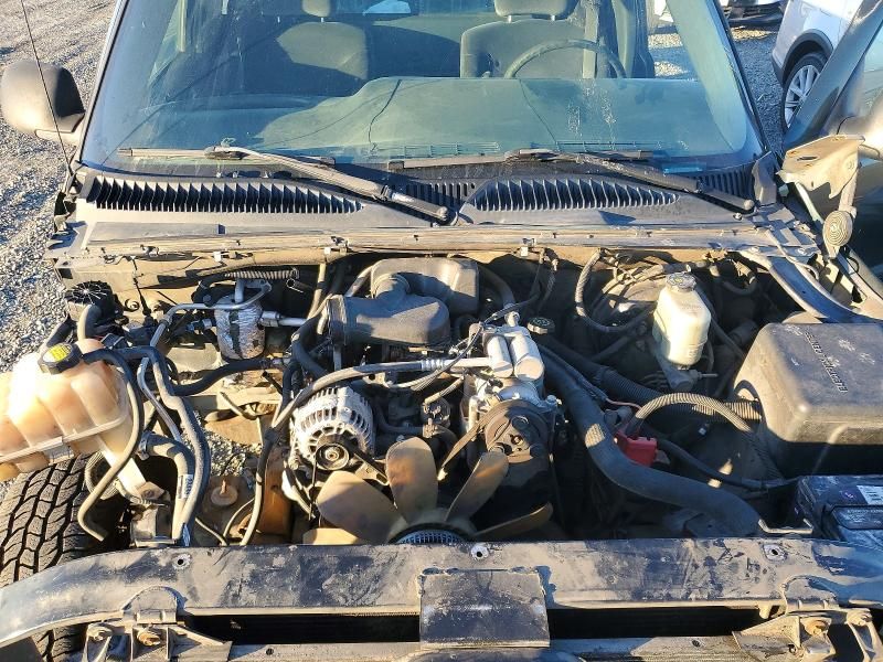 2001 GMC New Sierra C1500